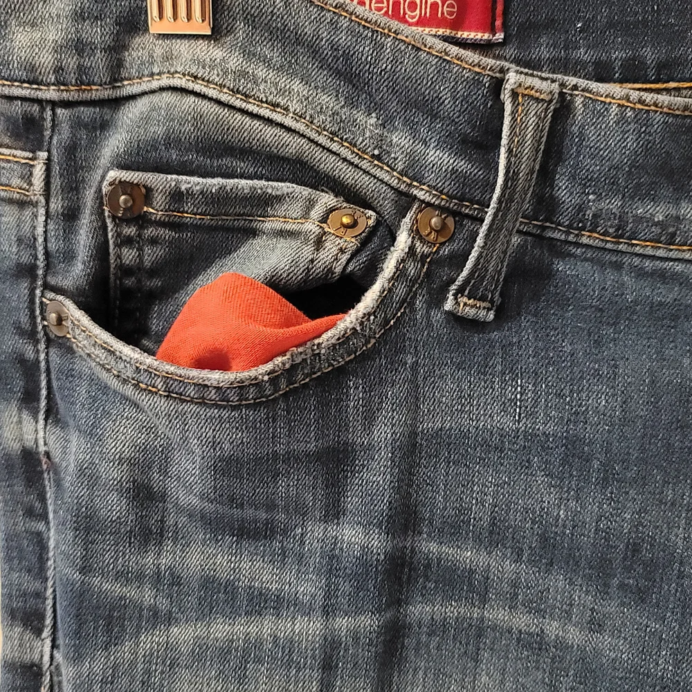 RED ENGINE Firefly Mid Rise Straight Leg Jean Made in America Size 30 - Picture 6 of 16